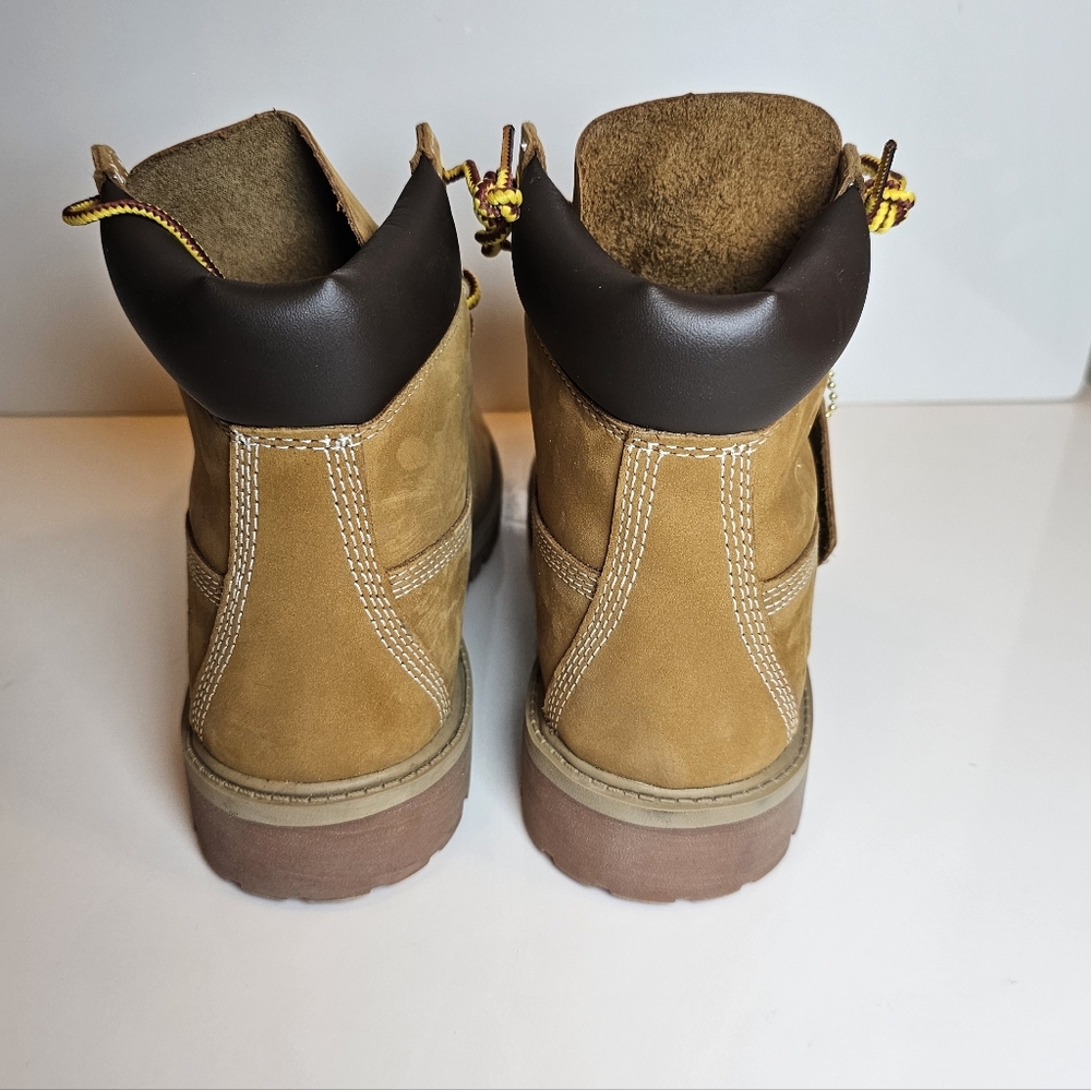 Timberland Premium 6 Inch Waterproof Boots Wheat Nubuck Size 7 Womens Junior 5 - Picture 3 of 10